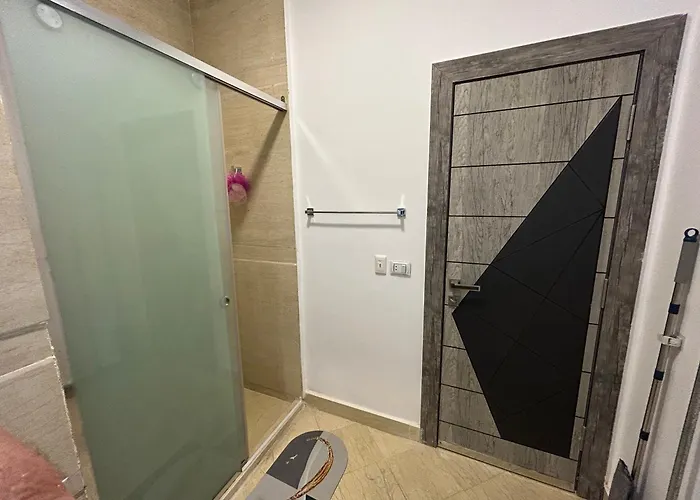 Апарт-отель Sea-view 1br Balcony Full Kitchen *